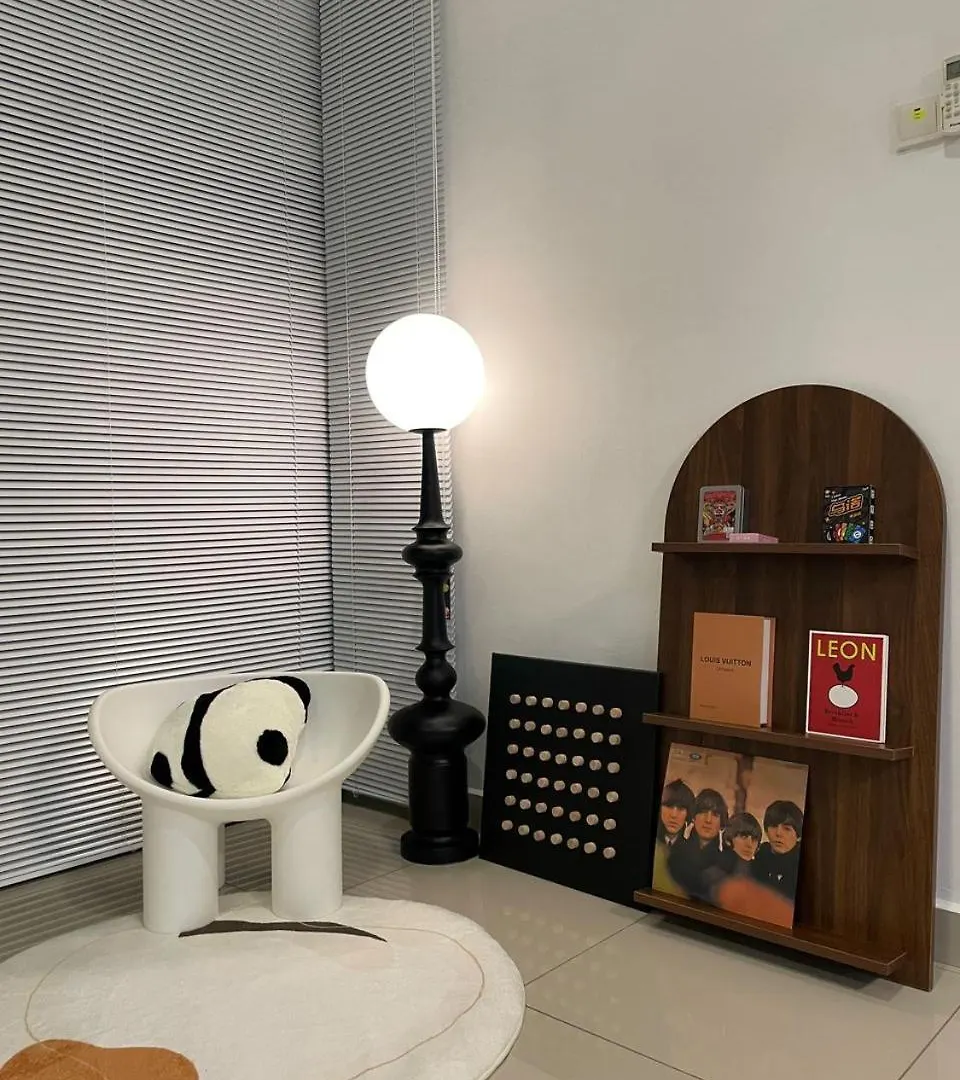 D'Summer91 Homestay Mount Austin For 3 Pax Entire House Johor Bahru Apartment